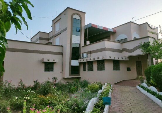 khandwa building 553x387